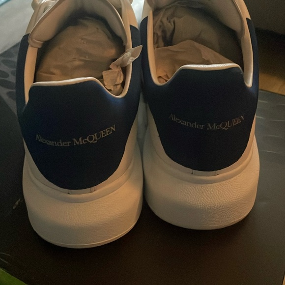 Alexander McQueen shoes - Picture 1 of 2